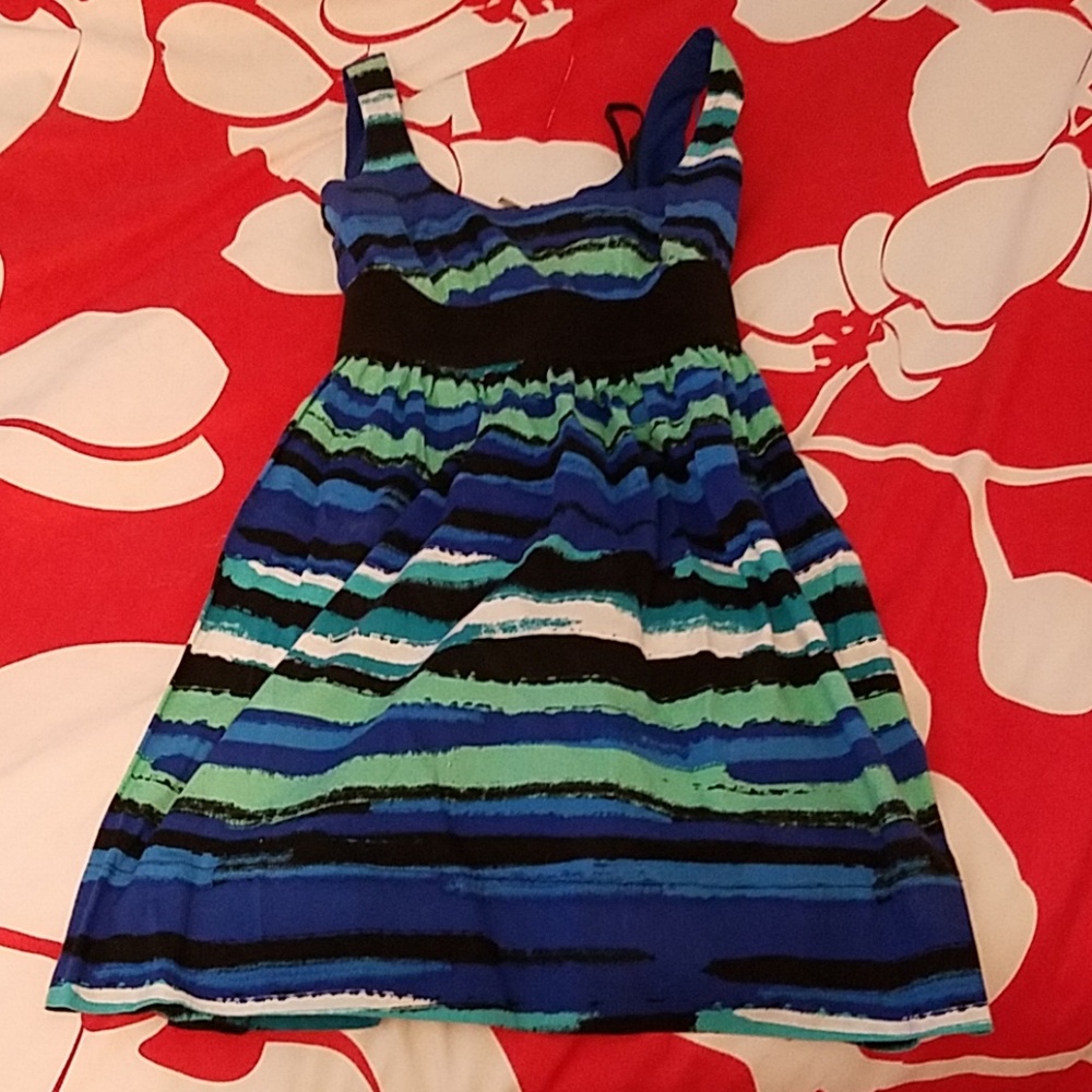 An a line dress with zipper back